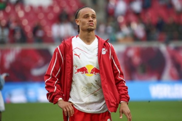 Have to wait! DeSky: Simmons and Chelsea’s personal terms reached 100% agreement, still waiting for a quote