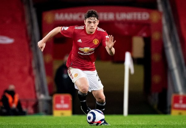 Selling someone will pay! ESPN: After Sir Alex retired, the only one who made Manchester United make a difference is D-James